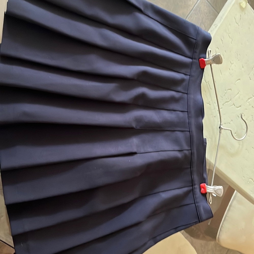 Navy tennis skirt